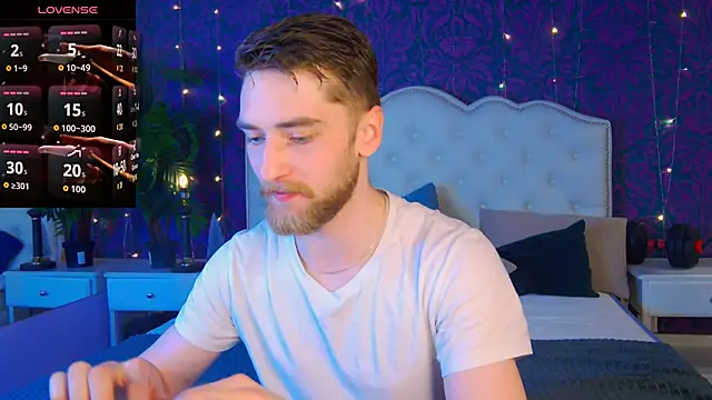 Dexter Raze online show from 04.17.26