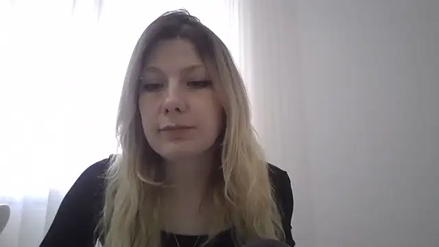 Snapshot of Foxy_Bright chatting on 02.26.26 Foxy Bright online show from 02.26.26