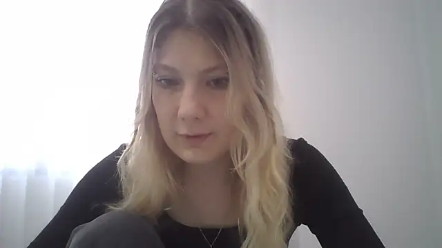 Snapshot of Foxy_Bright chatting on 03.02.26 Foxy Bright online show from 03.02.26