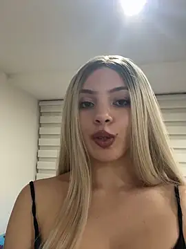 Snapshot of romanovanita chatting on 05.04.26 romanovanita online show from 05.04.26