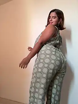 Snapshot of Lilithgomez_ chatting on 03.14.26 Lilithgomez online show from 03.14.26