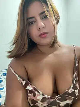 Snapshot of Lilithgomez_ chatting on 04.03.26 Lilithgomez online show from 04.03.26