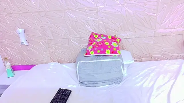 nina bae online show from 03.31.26