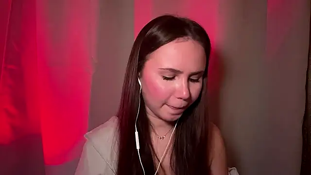 MarylynnSimens online show from 03.02.26