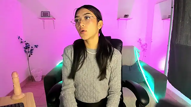 jaulyn 18 online show from 03.20.26