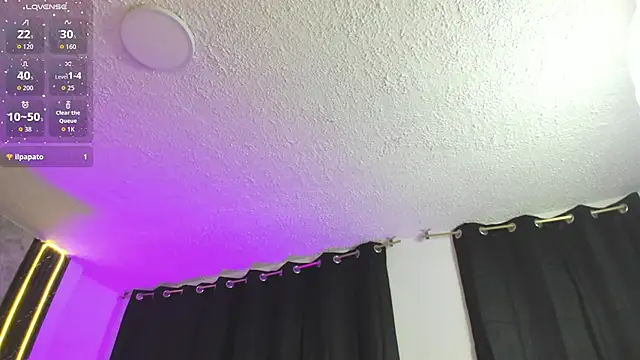 MilyFerrer online show from 04.04.26