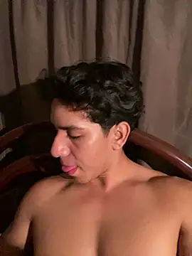 Alejandrososas online show from 07.04.26