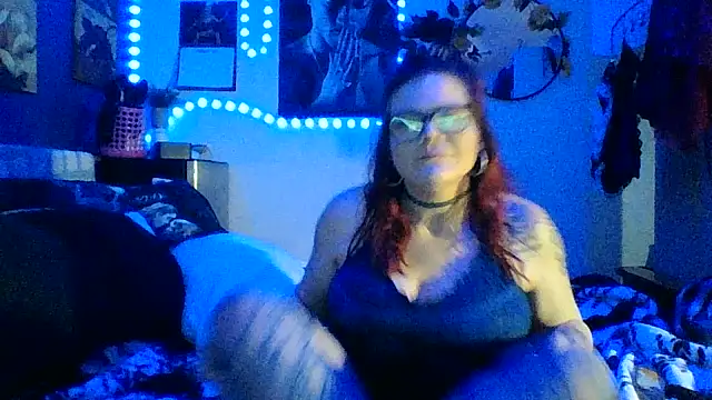 Snapshot of Sexymilf6992 chatting on 03.08.26 Sexymilf6992 online show from 03.08.26