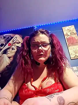 Snapshot of Sexymilf6992 chatting on 03.20.26 Sexymilf6992 online show from 03.20.26