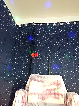 Snapshot of Sexymilf6992 chatting on 03.26.26 Sexymilf6992 online show from 03.26.26