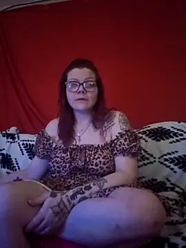 Snapshot of Sexymilf6992 chatting on 05.04.26 Sexymilf6992 online show from 05.04.26