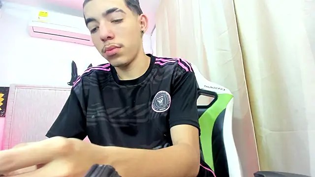 Bad bunnyy  online show from 02.21.26