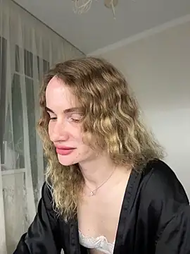 AinyrVixxen online show from 04.19.26