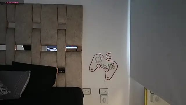 Fernanda thail  online show from 04.18.26