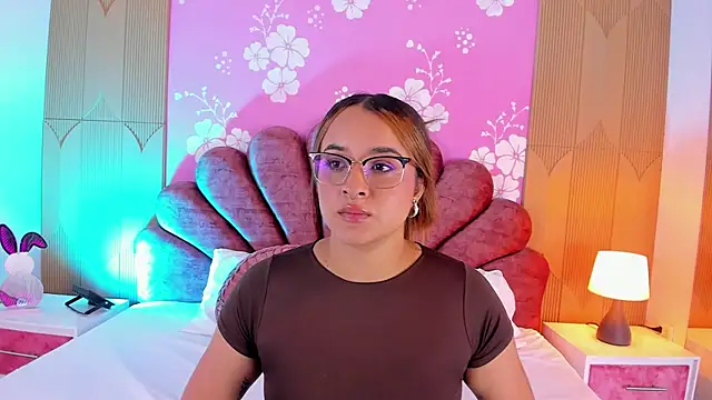 Sara colyn online show from 02.26.26