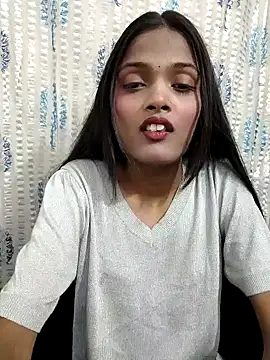 iam-anshika online show from 04.16.26