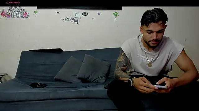 heteros hot  online show from 06.30.26