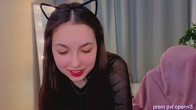 BellaThery online show from 03.03.26