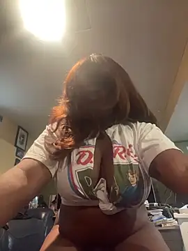 Snapshot of MadameXtasy chatting on 03.02.26 MadameXtasy online show from 03.02.26