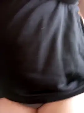 Snapshot of KiraStanton chatting on 03.04.26 KiraStanton online show from 03.04.26