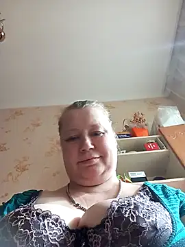 KiraStanton online show from 05.14.26