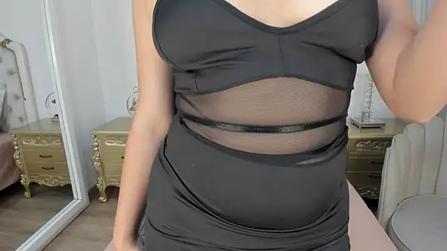 Snapshot of julietta_ross chatting on 03.04.26 julietta ross online show from 03.04.26