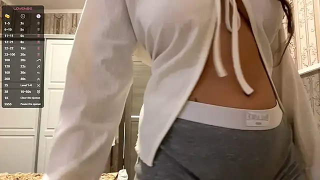 AshlynWabasha online show from 04.18.26