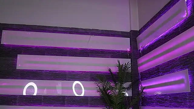 ItsIvyLicious  online show from 03.13.26