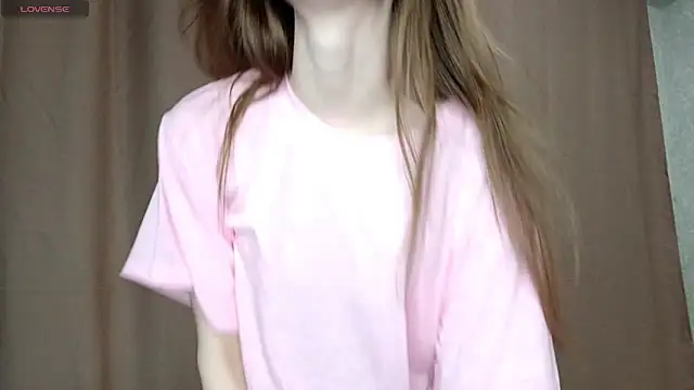 LeslieShay online show from 02.24.26