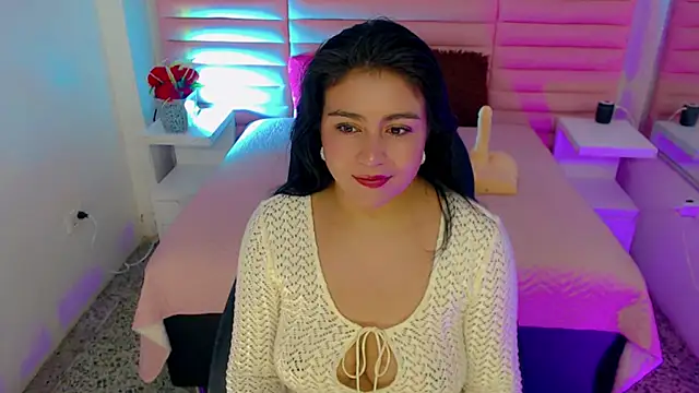 scarleth whisper online show from 04.18.26