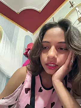 Snapshot of its_anuuu chatting on 02.23.26 its anuuu online show from 02.23.26