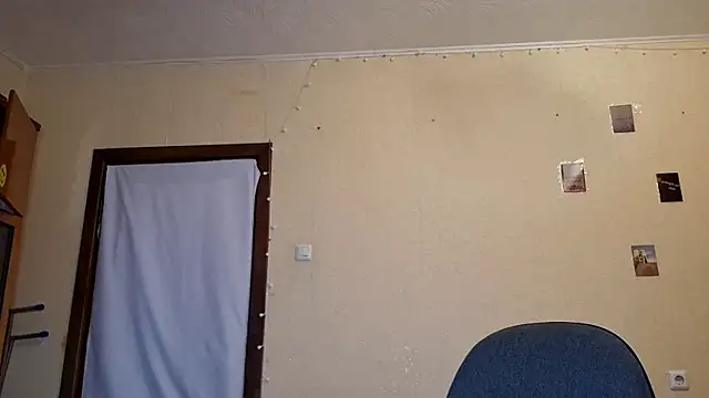 Katelemon online show from 04.19.26