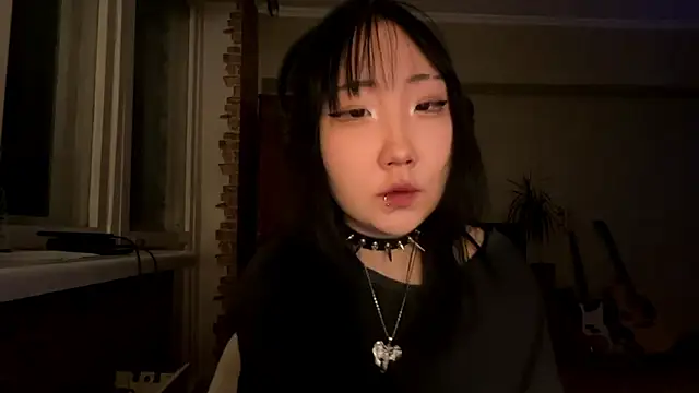 Yunananaa online show from 02.23.26