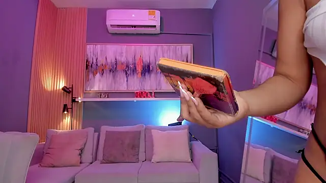 janinne lu online show from 04.08.26