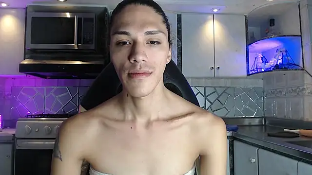 CrisOzzz online show from 04.17.26