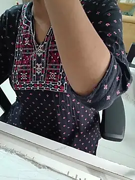 Queenlipx online show from 04.20.26