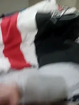 Snapshot of machine2880 chatting on 03.30.26 machine2880 online show from 03.30.26