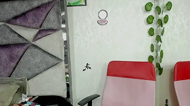 Snapshot of JennieRider chatting on 06.21.26 JennieRider online show from 06.21.26