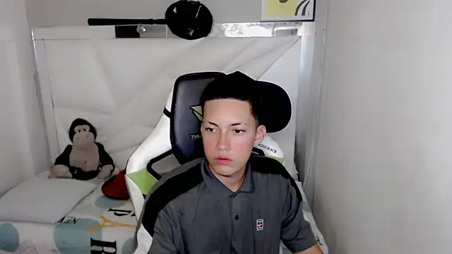 Street poemm  online show from 03.12.26