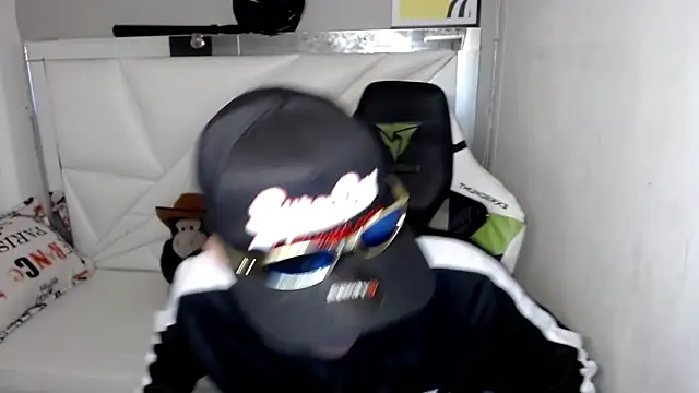 Street poemm  online show from 03.28.26