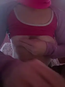 Snapshot of Mayashow_ chatting on 03.04.26 Mayashow online show from 03.04.26