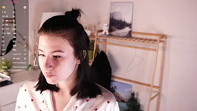 TwilaMode online show from 03.04.26