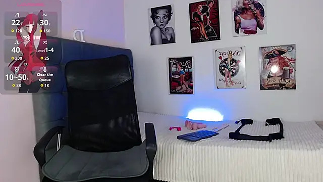 Snapshot of Lana_C chatting on 04.19.26 Lana C online show from 04.19.26