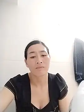 lris-Beauty77 online show from 03.18.26