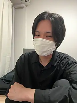 Snapshot of hiroa__ chatting on 06.25.26 hiroa online show from 06.25.26