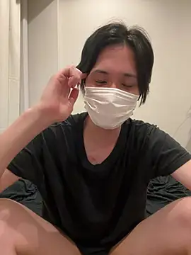 Snapshot of hiroa__ chatting on 07.28.26 hiroa online show from 07.28.26