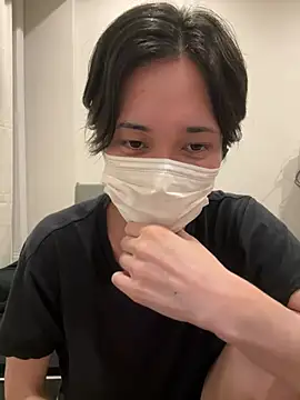 Snapshot of hiroa__ chatting on 08.04.26 hiroa online show from 08.04.26