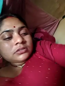 Aanushaka online show from 04.19.26