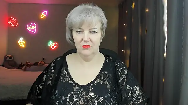 Mary-Leee online show from 04.21.26