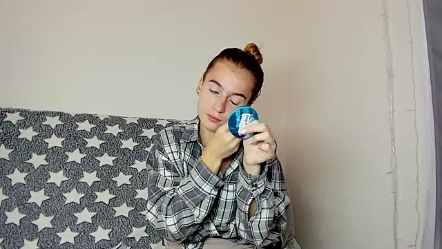 Stacey Brow online show from 06.24.26